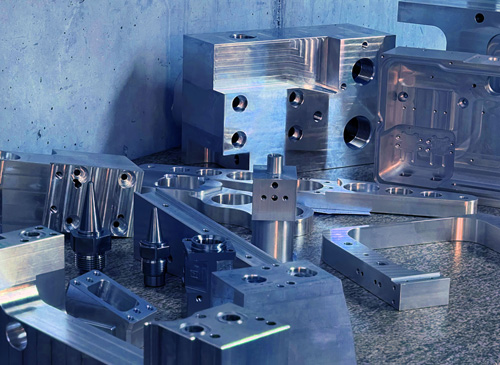 SPEEDTECH Metallbearbeitung Fräsen